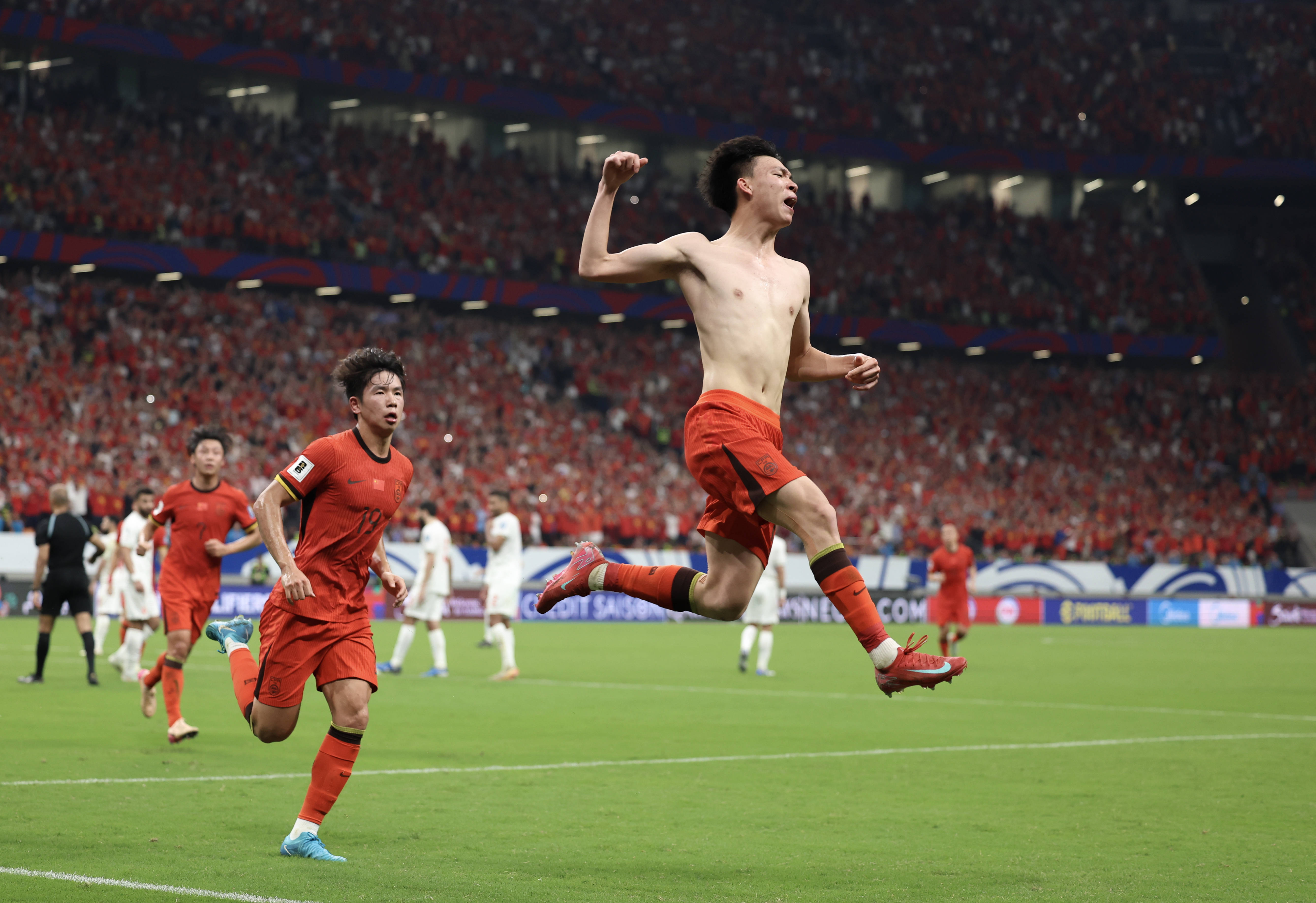 Wang Yudong：谢谢Wei Shihao向我放弃10号 伊万在点球之前问自己